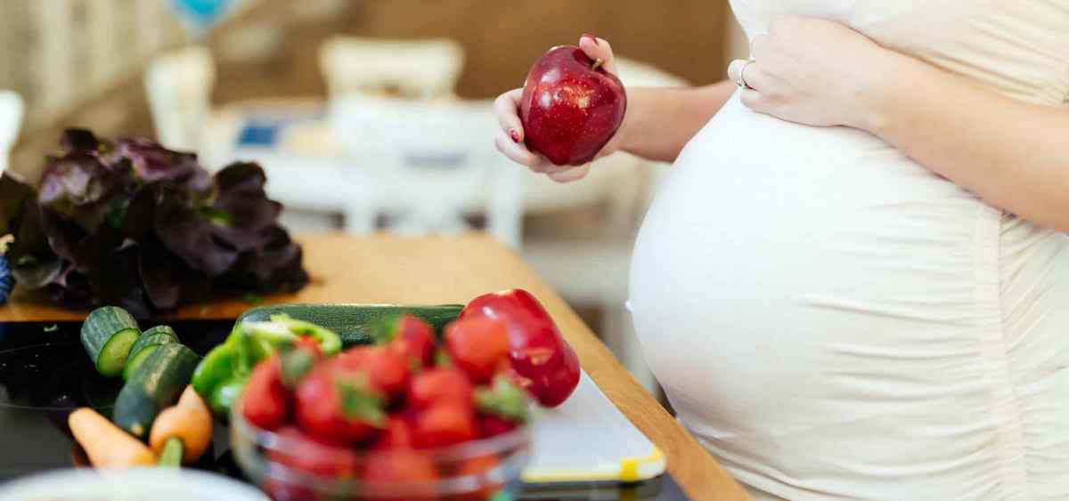 the-essential-guide-to-perinatal-nutrition.jpg